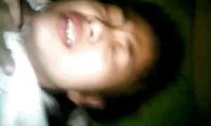 Melancap disumbat gambar lucah malay oleh dua lelaki.