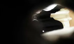 Dalam hitam dengan tato bintang amoi lucah di dubur