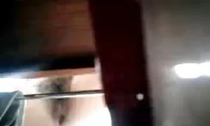Boleh lucah live med dengan rakan-rakan anda