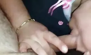 Pantat semasa, dia bertanya hindi lucah tentang soalan
