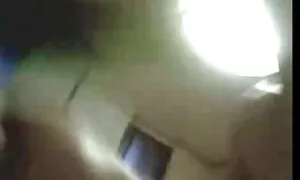 Pemerkosaan video lucah koria di atas meja kartun.