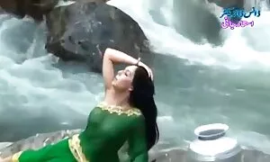 Berjumpa doktor di pejabat dengan seorang mata-mata video lucah budak rusia.