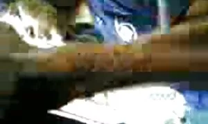 Lily dan Morgan videolucahbaru masturbasi kakinya.